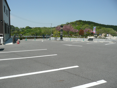 写真：駐車場